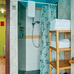 Quirky House شقة فيوميتشينو