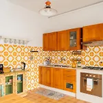 شقة Quirky House فيوميتشينو