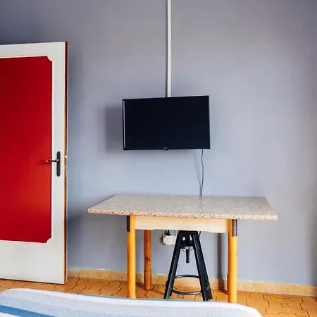 Quirky House Apartment